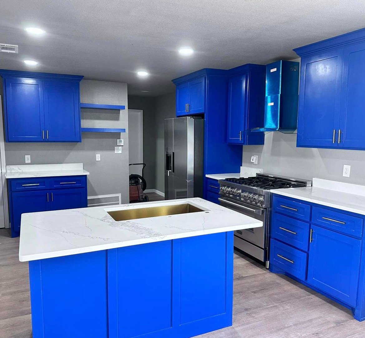 Blue Kitchen custom counter frontal shot
