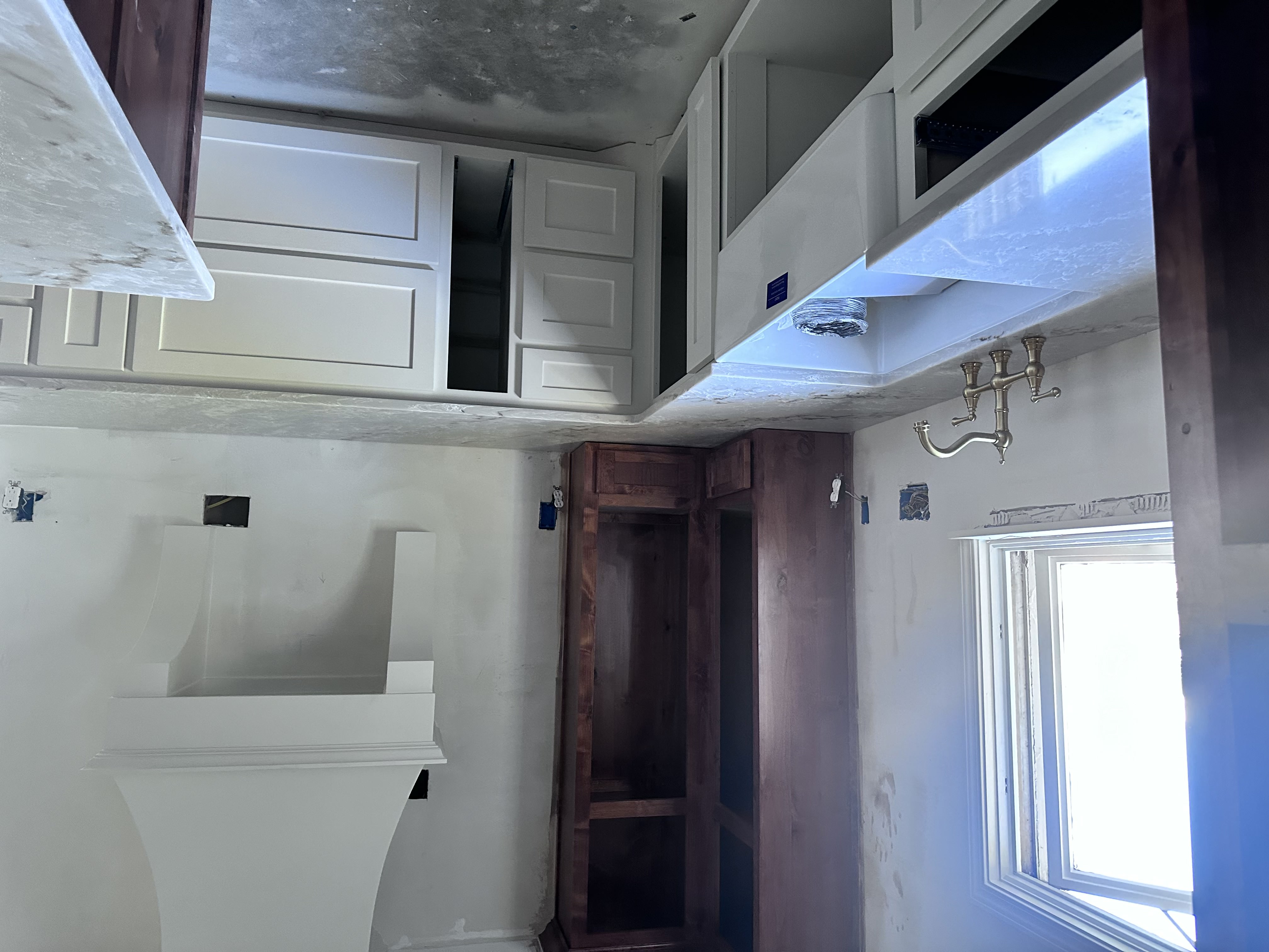 Custom marble detail in Kitchen
